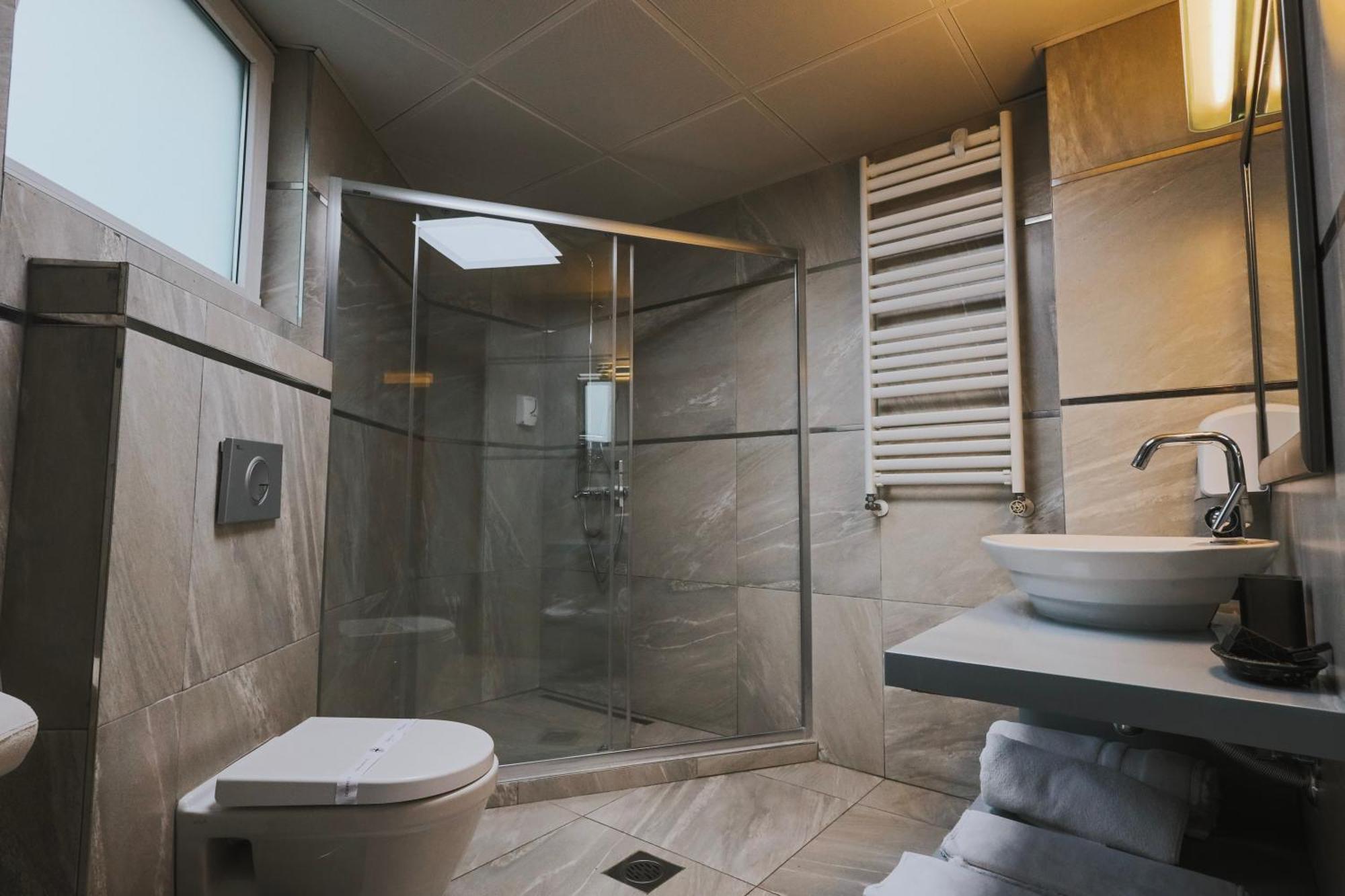 אוהריד Mr.I Boutique Hotel & Bar מראה חיצוני תמונה