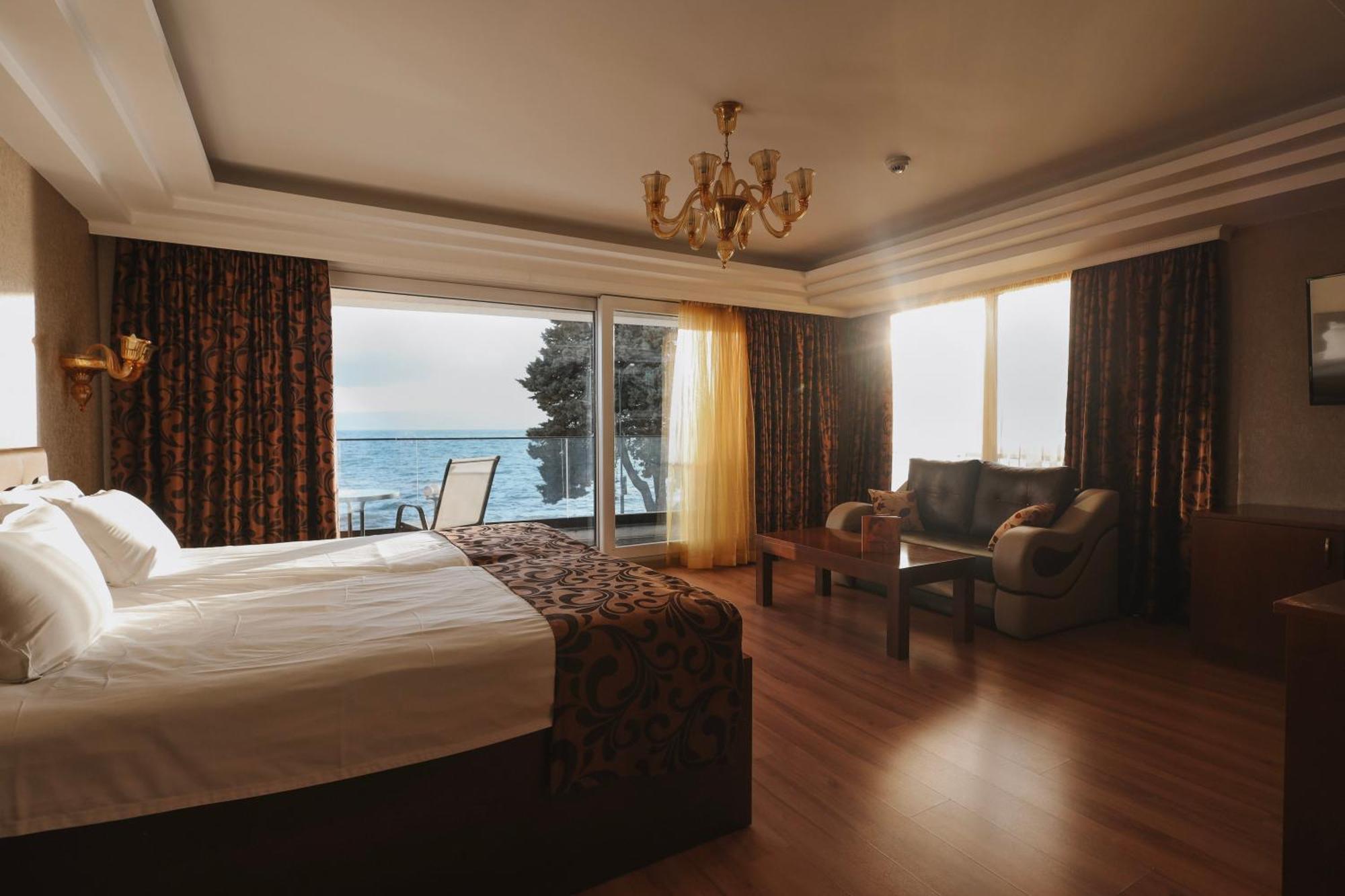אוהריד Mr.I Boutique Hotel & Bar מראה חיצוני תמונה